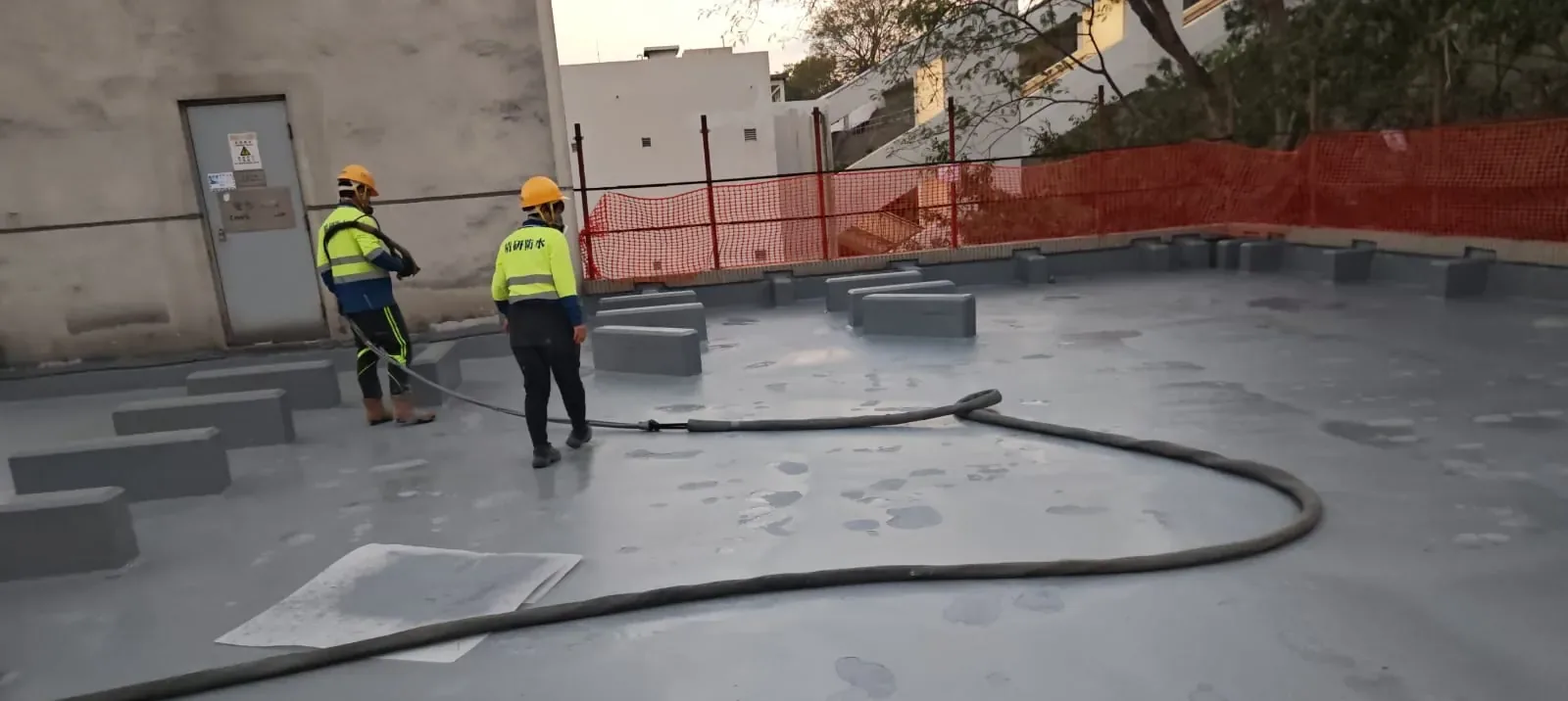 Prepared roof substrate ready for seamless Polyurea spray application